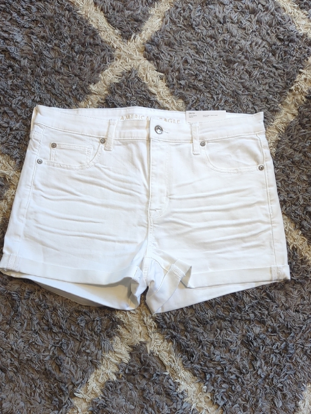 American Eagle Outfitters High Rise Shortie White Roll-Hem Denim Shorts 32W
